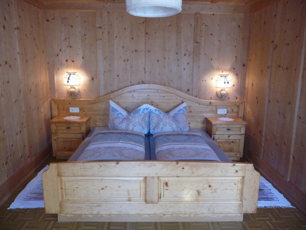 Biohof Jenewein Apartment Инерфилгратен Екстериор снимка